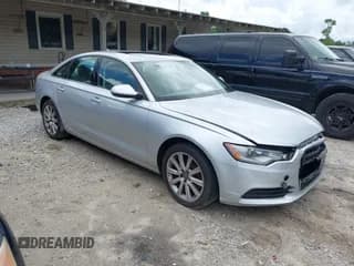 ✅ 2015 Audi A6 Premium • VIN: WAUCFAFC7FN034531 • Lot: 42172539. Wystawiony na IAAI z przebiegiem 57 565 mil. Bezpłatny archiwum sprzedaży aukcyjnych z USA i szczegółowy raport historii pojazdu na DreamBid. Zdjęcie 1.