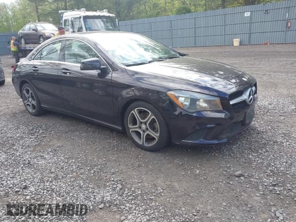 ✅ 2014 Mercedes-Benz CLA 250 • VIN: WDDSJ4EB9EN150146 • Lot: 42219661. Listed on IAAI with 115,397 mi. Free auction sales archive from the USA and detailed vehicle history report at DreamBid. Image 1.