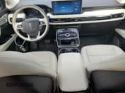 ✅ 2022 Lincoln Nautilus Black Label • VIN: 2LMPJ9JP5NBL24451 • Lot: 67860785. Listed on Copart with 55,162 mi. Free auction sales archive from the USA and detailed vehicle history report at DreamBid. Image 8.