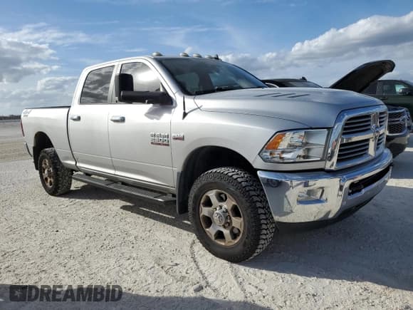 ✅ 2017 Ram 2500 SLT • VIN: 3C6TR5DT7HG519565 • Lot: 77239864. Listed on Copart with 83,360 mi. Free auction sales archive from the USA and detailed vehicle history report at DreamBid. Image 4.