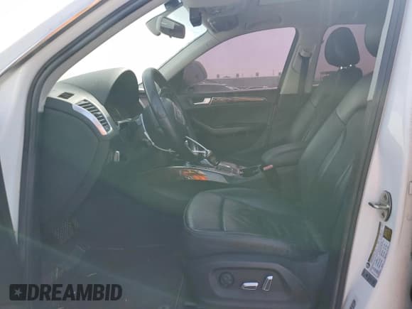 ✅ 2014 Audi Q5 Premium • VIN: WA1CFAFP0EA028706 • Lot: 76208224. Listed on Copart with 161,013 mi. Free auction sales archive from the USA and detailed vehicle history report at DreamBid. Image 7.