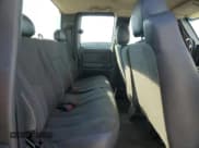 ✅ 2004 GMC Sierra 1500 SLE • VIN: 2GTEC19VX41186464 • Лот: 86314465. Опубликован ранее на Copart с пробегом 177 402 миль. Бесплатный доступ к архиву аукционных продаж из США и подробный отчёт об истории автомобиля на DreamBid. Изображение 10.