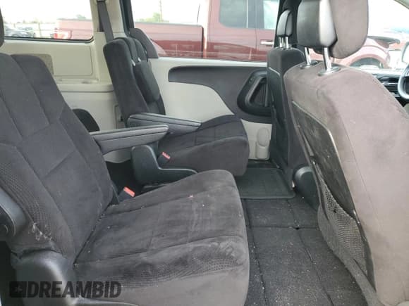 ✅ 2014 Dodge Grand Caravan SXT • VIN: 2C4RDGCG4ER128901 • Лот: 86513445. Опубликован ранее на Copart с пробегом 163 263 миль. Бесплатный доступ к архиву аукционных продаж из США и подробный отчёт об истории автомобиля на DreamBid. Изображение 11.