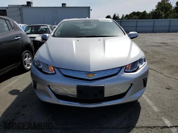 ✅ 2017 Chevrolet Volt LT • VIN: 1G1RC6S5XHU167652 • Lot: 57646784. Wystawiony na Copart z przebiegiem 88 888 mil. Bezpłatny archiwum sprzedaży aukcyjnych z USA i szczegółowy raport historii pojazdu na DreamBid. Zdjęcie 5.