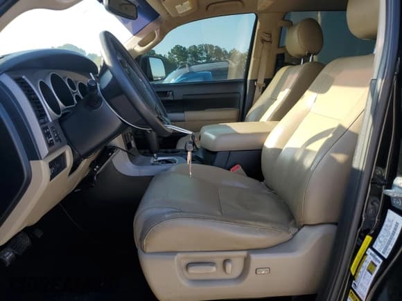 ✅ 2013 Toyota Tundra • VIN: 5TFEY5F16DX136318 • Лот: 61641735. Опубликован ранее на Copart с пробегом 192 047 миль. Бесплатный доступ к архиву аукционных продаж из США и подробный отчёт об истории автомобиля на DreamBid. Изображение 7.