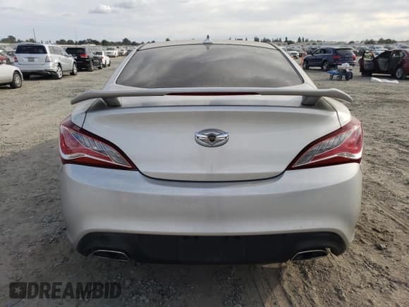 ✅ 2013 Hyundai Genesis Coupe 2.0T • VIN: KMHHT6KDXDU112490 • Lot: 80213205. Wystawiony na Copart z przebiegiem 101 398 mil. Bezpłatny archiwum sprzedaży aukcyjnych z USA i szczegółowy raport historii pojazdu na DreamBid. Zdjęcie 6.