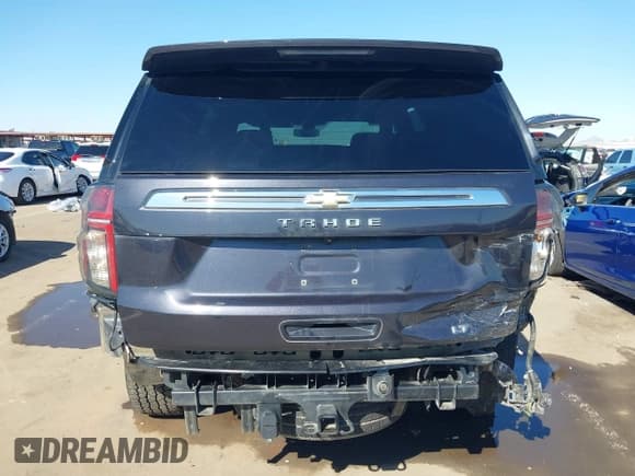 ✅ 2022 Chevrolet Tahoe LT • VIN: 1GNSKNKD3NR270995 • Lot: 43545874. Listed on IAAI with 111,505 mi. Free auction sales archive from the USA and detailed vehicle history report at DreamBid. Image 17.