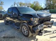 ✅ 2019 Chevrolet Silverado 1500 High Country • VIN: 3GCPWFEDXKG285607 • Lot: 49197955. Wystawiony na Copart z przebiegiem 107 710 mil. Bezpłatny archiwum sprzedaży aukcyjnych z USA i szczegółowy raport historii pojazdu na DreamBid. Zdjęcie 4.