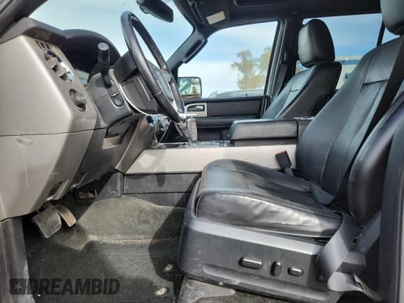 ✅ 2016 Ford Expedition Limited • VIN: 1FMJU2AT8GEF36278 • Лот: 90747535. Опубликован ранее на Copart с пробегом 194 257 миль. Бесплатный доступ к архиву аукционных продаж из США и подробный отчёт об истории автомобиля на DreamBid. Изображение 7.