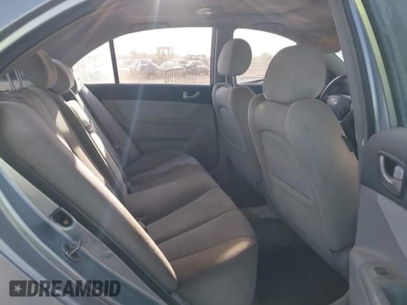 ✅ 2008 Hyundai Sonata GLS • VIN: 5NPET46C68H372589 • Лот: 43614936. Опубликован ранее на IAAI с пробегом 280 264 миль. Бесплатный доступ к архиву аукционных продаж из США и подробный отчёт об истории автомобиля на DreamBid. Изображение 8.