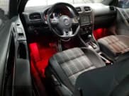 ✅ 2010 Volkswagen Golf GTI • VIN: WVWFV7AJ0AW197617 • Lot: 46130825. Wystawiony na Copart z przebiegiem 115 041 mil. Bezpłatny archiwum sprzedaży aukcyjnych z USA i szczegółowy raport historii pojazdu na DreamBid. Zdjęcie 8.