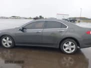 ✅ 2010 Acura TSX • VIN: JH4CU2F60AC026573 • Lot: 43454252. Wystawiony na IAAI z przebiegiem 95 767 mil. Bezpłatny archiwum sprzedaży aukcyjnych z USA i szczegółowy raport historii pojazdu na DreamBid. Zdjęcie 14.