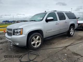 ✅ 2013 Chevrolet Suburban LT • VIN: 1GNSKJE73DR136386 • Lot: 69125595. Listed on Copart with 253,265 mi. Free auction sales archive from the USA and detailed vehicle history report at DreamBid. Image 1.