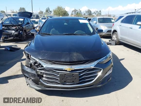 2021 Chevrolet Malibu LT z VIN 1G1ZD5ST4MF029092, wystawiony jako IAAI lot #43140843 z przebiegiem 82 605 mil mil oraz . Historia ofert i sprzedaży dostępna na DreamBid. Obrazek 12.