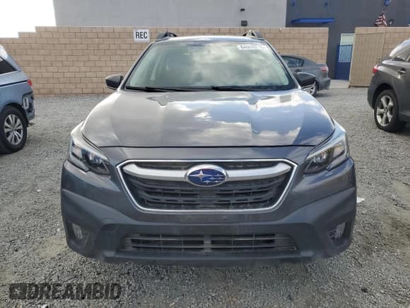 ✅ 2022 Subaru Outback • VIN: 4S4BTAAC0N3251780 • Lot: 84069275. Wystawiony na Copart z przebiegiem 30 546 mil. Bezpłatny archiwum sprzedaży aukcyjnych z USA i szczegółowy raport historii pojazdu na DreamBid. Zdjęcie 5.