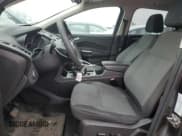 ✅ 2017 Ford Escape SE • VIN: 1FMCU9GD5HUE49110 • Lot: 51139785. Wystawiony na Copart z przebiegiem 174 399 mil. Bezpłatny archiwum sprzedaży aukcyjnych z USA i szczegółowy raport historii pojazdu na DreamBid. Zdjęcie 7.