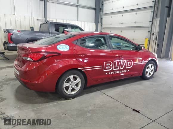 2014 Hyundai Elantra SE z VIN 5NPDH4AE1EH539653, wystawiony jako Copart lot #66948045 z przebiegiem 71 909 mil mil oraz Czysty tytuł • Clean title. Historia ofert i sprzedaży dostępna na DreamBid. Obrazek 3.