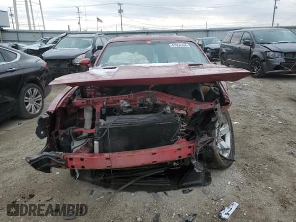 ✅ 2010 Dodge Challenger SE • VIN: 2B3CJ4DV0AH261604 • Lot: 47954764. Wystawiony na Copart z przebiegiem 140 327 mil. Bezpłatny archiwum sprzedaży aukcyjnych z USA i szczegółowy raport historii pojazdu na DreamBid. Zdjęcie 5.
