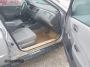 ✅ 2002 Honda Accord VP • VIN: 1HGCF86622A116482 • Lot: 41546982. Listed on IAAI with 92,131 mi. Free auction sales archive from the USA and detailed vehicle history report at DreamBid. Image 5.