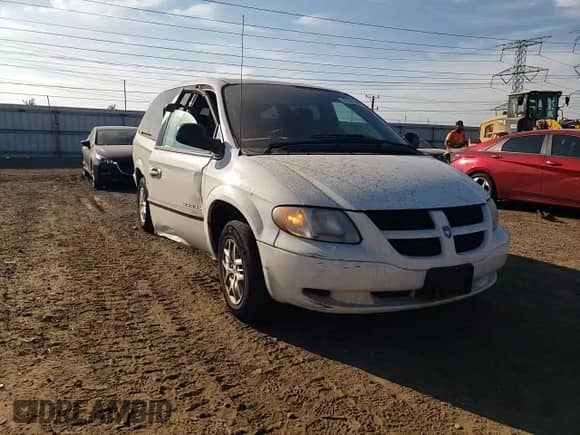 2001 Dodge Caravan Sport с VIN 2B8GP44G01R111949, выставлен на аукционе Copart как лот 71651674 с пробегом 126 882 миль миль и Списание • Salvage title. История ставок и продаж доступна на DreamBid. Изображение 12.