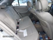 ✅ 2006 Mercedes-Benz C 230 Sport • VIN: WDBRF52H26F751918 • Lot: 43149750. Listed on IAAI with 227,024 mi. Free auction sales archive from the USA and detailed vehicle history report at DreamBid. Image 8.