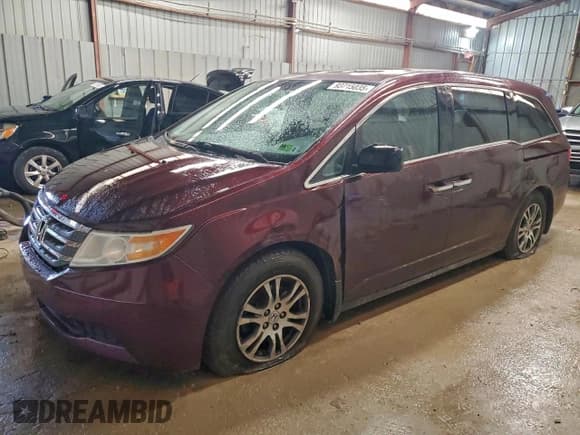 ✅ 2013 Honda Odyssey EX-L • VIN: 5FNRL5H61DB033309 • Lot: 93715035. Listed on Copart with 111,130 mi. Free auction sales archive from the USA and detailed vehicle history report at DreamBid. Image 1.