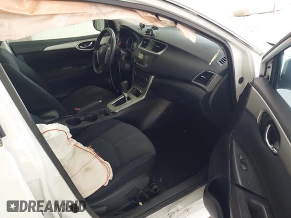 ✅ 2015 Nissan Sentra SV • VIN: 3N1AB7AP9FL674584 • Lot: 43375965. Wystawiony na IAAI z przebiegiem 128 350 mil. Bezpłatny archiwum sprzedaży aukcyjnych z USA i szczegółowy raport historii pojazdu na DreamBid. Zdjęcie 5.