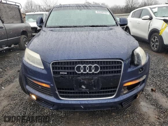 ✅ 2009 Audi Q7 Premium Plus • VIN: WA1EY74L49D001289 • Lot: 84530744. Listed on Copart with 123,937 mi. Free auction sales archive from the USA and detailed vehicle history report at DreamBid. Image 5.