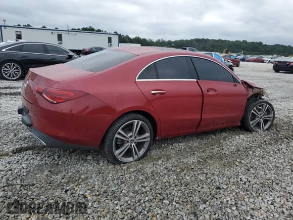 2021 Mercedes-Benz CLA 250 z VIN W1K5J4GB4MN184276, wystawiony jako Copart lot #68274425 z przebiegiem 36 726 mil mil oraz Szkoda całkowita • Salvage title. Historia ofert i sprzedaży dostępna na DreamBid. Obrazek 3.