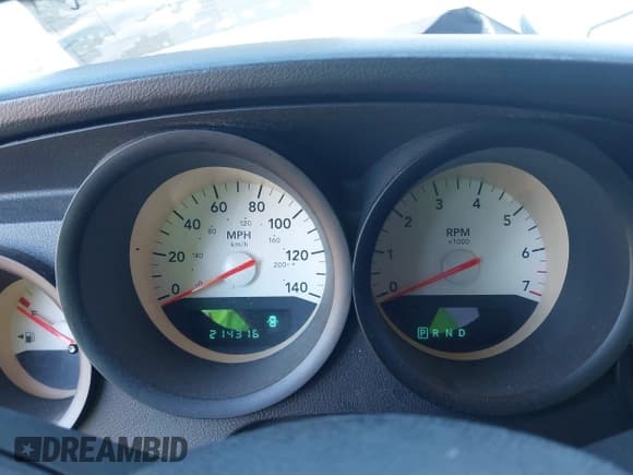 ✅ 2006 Dodge Charger • VIN: 2B3KA43G46H186119 • Лот: 43479641. Опубликован ранее на IAAI с пробегом 214 316 миль. Бесплатный доступ к архиву аукционных продаж из США и подробный отчёт об истории автомобиля на DreamBid. Изображение 7.