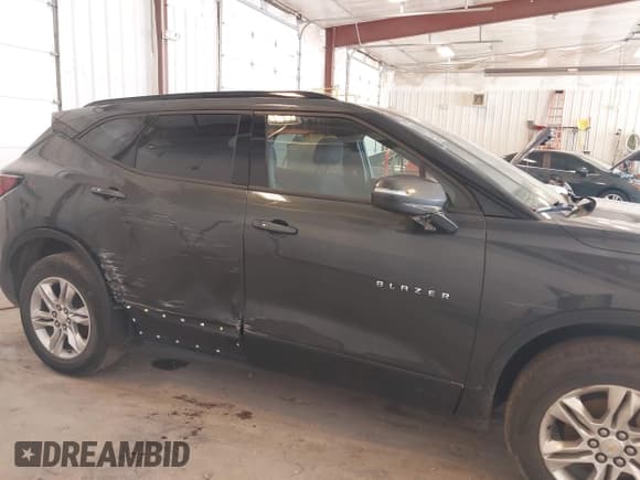 ✅ 2020 Chevrolet Blazer LT • VIN: 3GNKBBRA3LS536424 • Лот: 42459499. Опубликован ранее на IAAI с пробегом 97 134 миль. Бесплатный доступ к архиву аукционных продаж из США и подробный отчёт об истории автомобиля на DreamBid. Изображение 6.