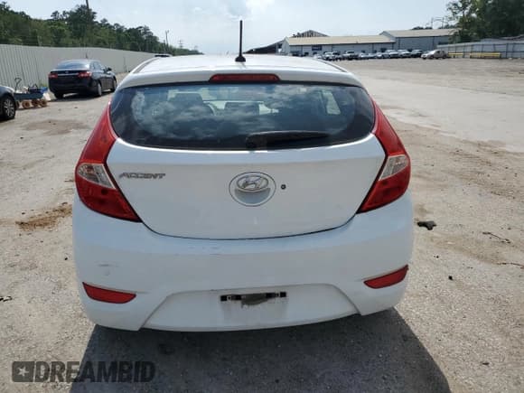 ✅ 2017 Hyundai Accent SE • VIN: KMHCT5AE7HU313073 • Лот: 56677144. Опубликован ранее на Copart с пробегом 129 628 миль. Бесплатный доступ к архиву аукционных продаж из США и подробный отчёт об истории автомобиля на DreamBid. Изображение 6.