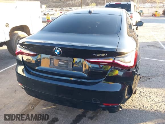 ✅ 2022 BMW 4 Series 430i xDrive • VIN: WBA73AP00NCJ16822 • Лот: 41329235. Опубликован ранее на IAAI с пробегом 30 570 миль. Бесплатный доступ к архиву аукционных продаж из США и подробный отчёт об истории автомобиля на DreamBid. Изображение 16.