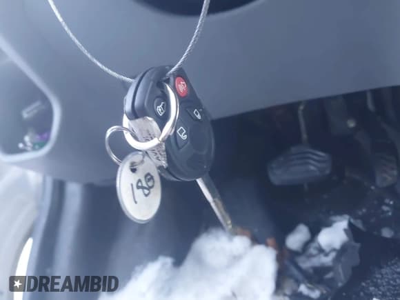 ✅ 2019 Ford Transit Passenger XL • VIN: 1FDZX2CM4KKB42724 • Lot: 41589339. Listed on IAAI with 69,061 mi. Free auction sales archive from the USA and detailed vehicle history report at DreamBid. Image 11.