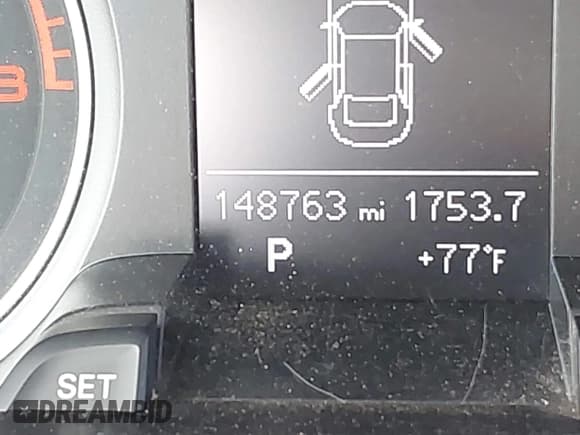 ✅ 2014 Audi A4 Premium • VIN: WAUAFAFL2EN023040 • Lot: 43686600. Wystawiony na IAAI z przebiegiem 148 763 mil. Bezpłatny archiwum sprzedaży aukcyjnych z USA i szczegółowy raport historii pojazdu na DreamBid. Zdjęcie 15.