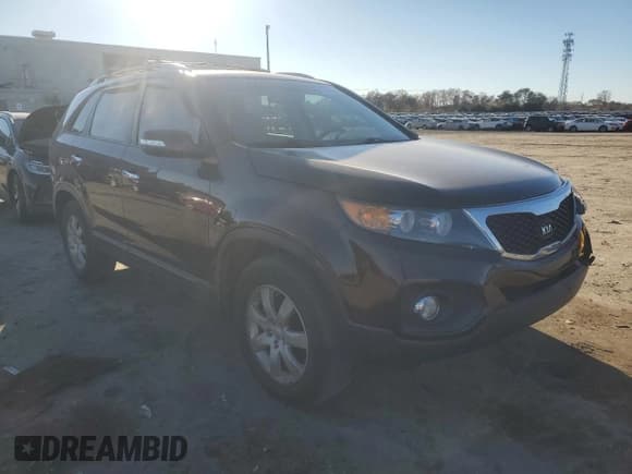 ✅ 2012 Kia Sorento LX • VIN: 5XYKT4A23CG298503 • Lot: 92988575. Listed on Copart with 156,348 mi. Free auction sales archive from the USA and detailed vehicle history report at DreamBid. Image 4.