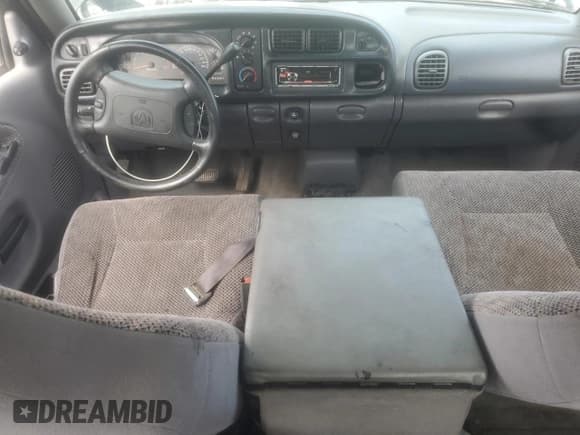 ✅ 2001 Dodge 1500 • VIN: 1B7HC13Y51J270807 • Lot: 84372195. Listed on Copart with 190,713 mi. Free auction sales archive from the USA and detailed vehicle history report at DreamBid. Image 8.