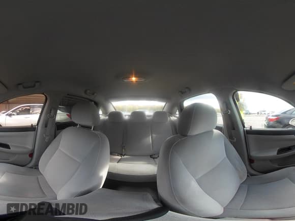 ✅ 2006 Chevrolet Impala LS • VIN: 2G1WB58KX69213889 • Lot: 43585834. Wystawiony na IAAI z przebiegiem 182 083 mil. Bezpłatny archiwum sprzedaży aukcyjnych z USA i szczegółowy raport historii pojazdu na DreamBid. Zdjęcie 18.