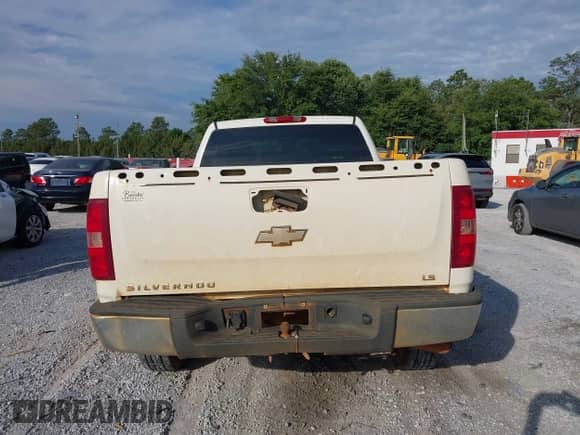 2008 Chevrolet Silverado 1500 Work Truck с VIN 1GCEC14X38Z300990, выставлен на аукционе IAAI как лот 42194226 с пробегом 284 348 миль миль и . История ставок и продаж доступна на DreamBid. Изображение 16.