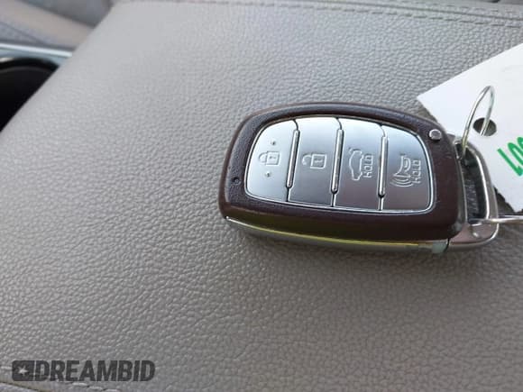 ✅ 2018 Hyundai Sonata Sport Plus • VIN: 5NPE34AF1JH689526 • Lot: 43573033. Listed on IAAI with 48,381 mi. Free auction sales archive from the USA and detailed vehicle history report at DreamBid. Image 11.