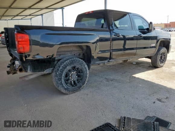 ✅ 2016 Chevrolet Silverado 2500HD LT • VIN: 1GC1KVEG6GF246432 • Lot: 62862335. Wystawiony na Copart z przebiegiem 138 060 mil. Bezpłatny archiwum sprzedaży aukcyjnych z USA i szczegółowy raport historii pojazdu na DreamBid. Zdjęcie 3.