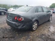 ✅ 2009 Volkswagen Jetta SE • VIN: 3VWRZ71K49M170455 • Lot: 42270680. Listed on IAAI with 145,955 mi. Free auction sales archive from the USA and detailed vehicle history report at DreamBid. Image 4.