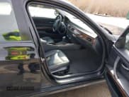 ✅ 2011 BMW 3 Series 328i xDrive • VIN: WBAPK7G55BNN87270 • Lot: 41907780. Listed on IAAI with 168,844 mi. Free auction sales archive from the USA and detailed vehicle history report at DreamBid. Image 5.