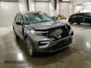 ✅ 2023 Ford Explorer XLT • VIN: 1FMSK8DH3PGA53967 • Lot: 82571595. Wystawiony na Copart z przebiegiem 55 259 mil. Bezpłatny archiwum sprzedaży aukcyjnych z USA i szczegółowy raport historii pojazdu na DreamBid. Zdjęcie 14.