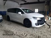 ✅ 2019 Chrysler Pacifica Touring Plus • VIN: 2C4RC1FG3KR593869 • Lot: 58751625. Wystawiony na Copart z przebiegiem 131 786 mil. Bezpłatny archiwum sprzedaży aukcyjnych z USA i szczegółowy raport historii pojazdu na DreamBid. Zdjęcie 4.