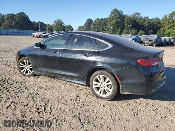 ✅ 2015 Chrysler 200 Limited • VIN: 1C3CCCAB8FN644819 • Лот: 86092175. Опубликован ранее на Copart с пробегом 91 797 миль. Бесплатный доступ к архиву аукционных продаж из США и подробный отчёт об истории автомобиля на DreamBid. Изображение 2.