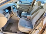 ✅ 2007 Toyota Corolla S • VIN: 1NXBR32E37Z907431 • Lot: 92629785. Wystawiony na Copart z przebiegiem 199 786 mil. Bezpłatny archiwum sprzedaży aukcyjnych z USA i szczegółowy raport historii pojazdu na DreamBid. Zdjęcie 7.