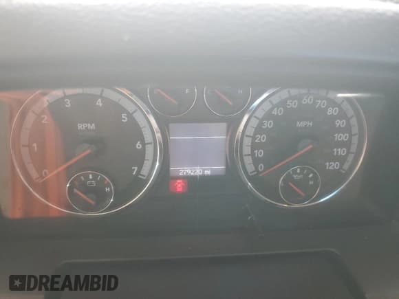 ✅ 2009 Dodge 1500 Laramie • VIN: 1D3HV13T49J511869 • Lot: 55224955. Wystawiony na Copart z przebiegiem 279 220 mil. Bezpłatny archiwum sprzedaży aukcyjnych z USA i szczegółowy raport historii pojazdu na DreamBid. Zdjęcie 9.