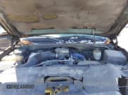 ✅ 2003 Chevrolet Silverado 2500HD LS • VIN: 1GCHK23193F166158 • Lot: 41483404. Wystawiony na IAAI z przebiegiem 238 704 mil. Bezpłatny archiwum sprzedaży aukcyjnych z USA i szczegółowy raport historii pojazdu na DreamBid. Zdjęcie 10.