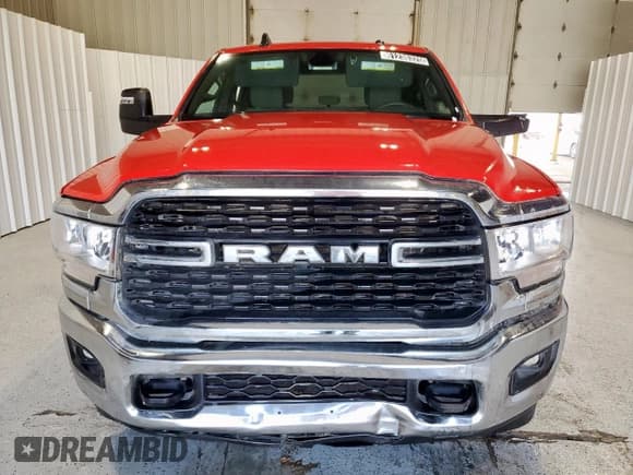 ✅ 2024 Ram 2500 Big Horn • VIN: 3C6UR5DJ2RG342489 • Lot: 61236325. Listed on Copart with 5,948 mi. Free auction sales archive from the USA and detailed vehicle history report at DreamBid. Image 5.
